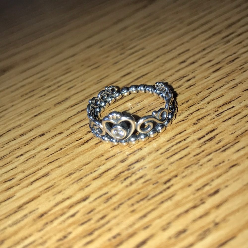 🌸 Princess Pandora Ring!! 🌸